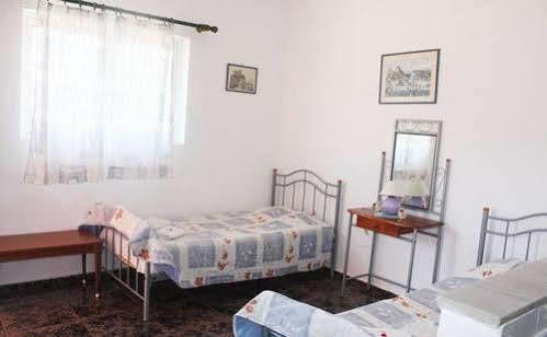 Yannis Pothoulakis Apartments Алмирида Экстерьер фото