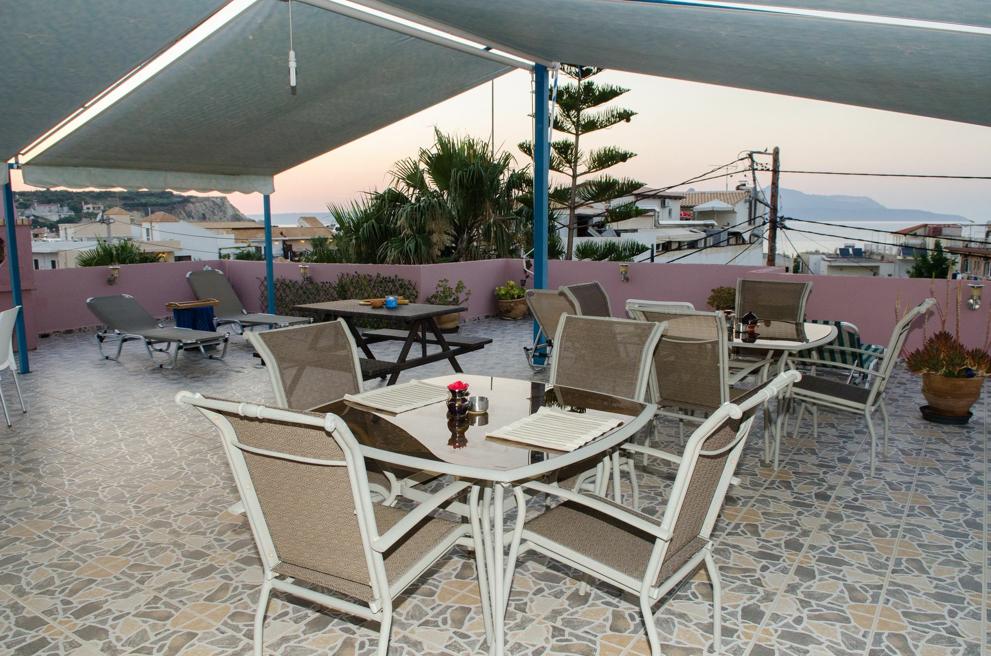 Yannis Pothoulakis Apartments Алмирида Экстерьер фото