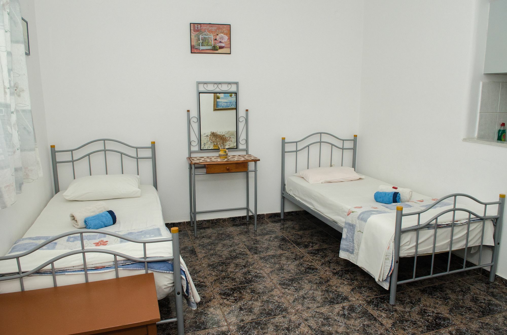 Yannis Pothoulakis Apartments Алмирида Экстерьер фото